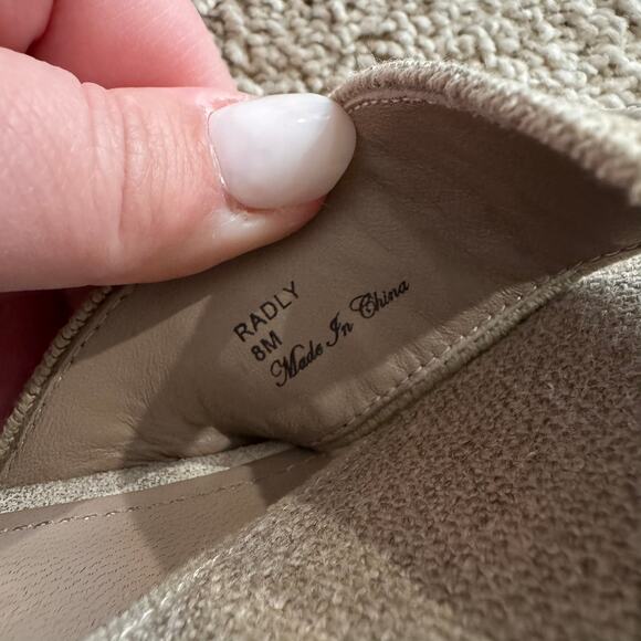 Donald Pliner Beige Linen Strappy Heeled Sandals Open Toe Size 8 Silver Metallic - Picture 8 of 9